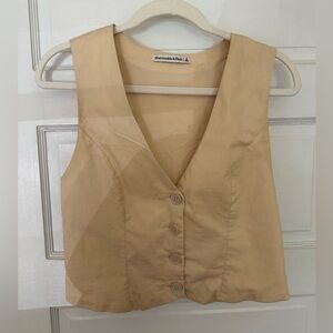 Abercrombie vest